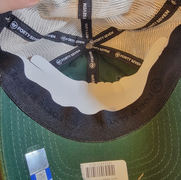 University of South Florida Bulls USF Green Mesh Stretch Fit Small Medium - Picture 10 of 12